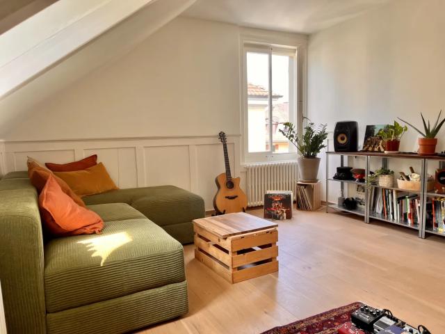 Zimmer mieten in Einigen, Zürich