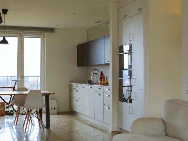 Zimmer mieten in Einigen, Zürich
