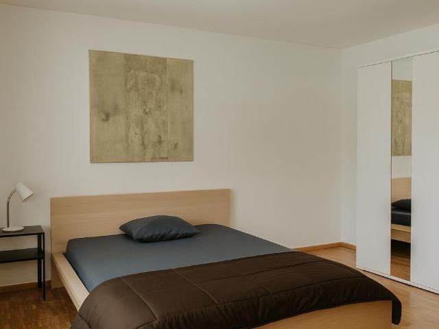 Zimmer mieten in Einigen, Zürich