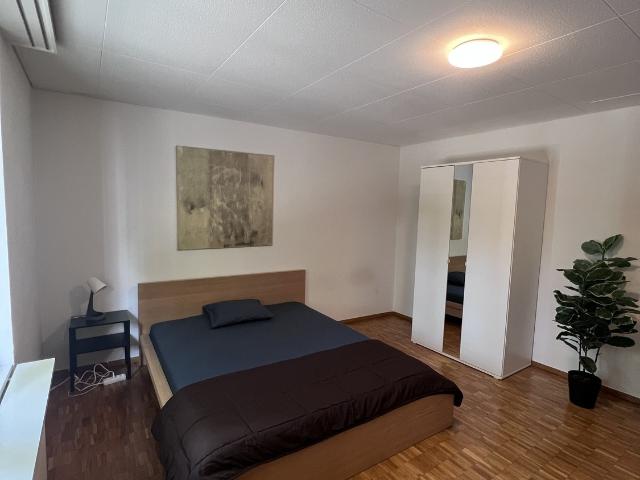 Zimmer mieten in Einigen, Zürich