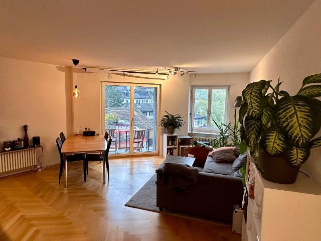 Zimmer mieten in Einigen, Zürich