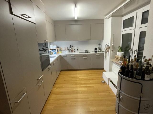 Zimmer mieten in Einigen, Zürich