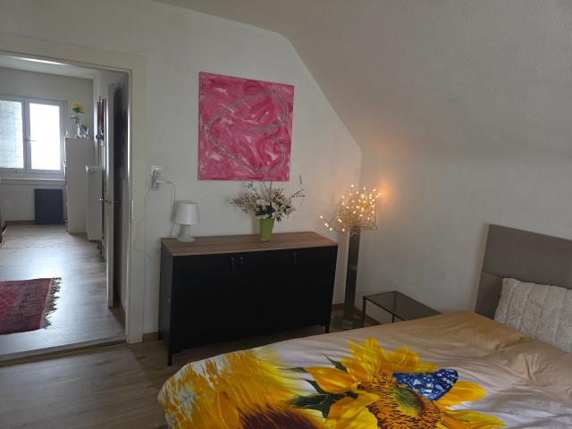 Zimmer mieten in Einigen, Zürich