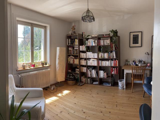 Zimmer mieten in Einigen, Zürich
