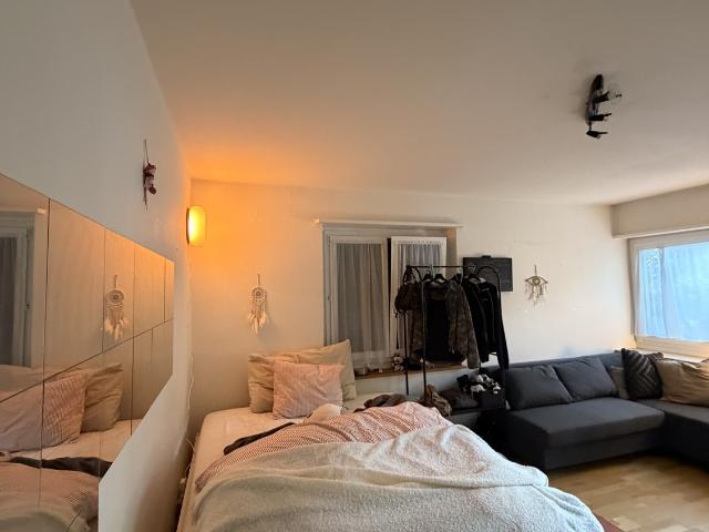 Zimmer mieten in Einigen, Zürich