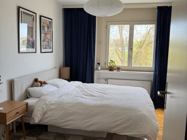 Zimmer mieten in Einigen, Zürich