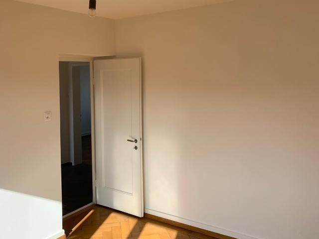 Zimmer mieten in Einigen, Zürich