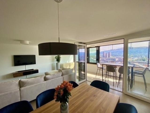Zimmer mieten in Einigen, Zürich