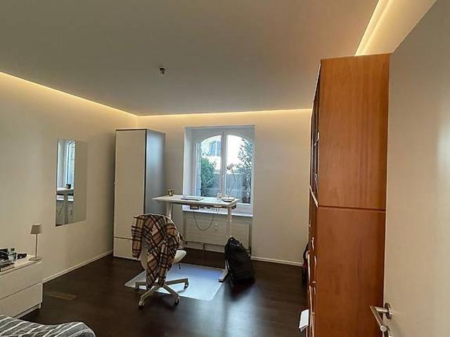 Zimmer mieten in Einigen, Zürich