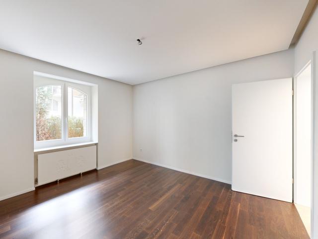 Zimmer mieten in Einigen, Zürich