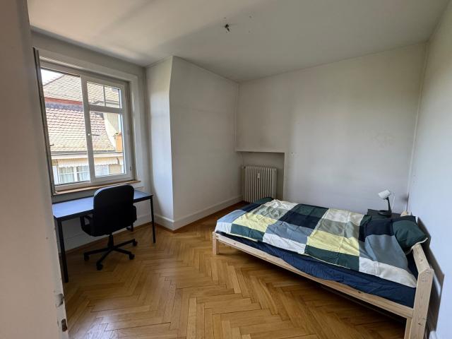 Zimmer mieten in Einigen, Zürich