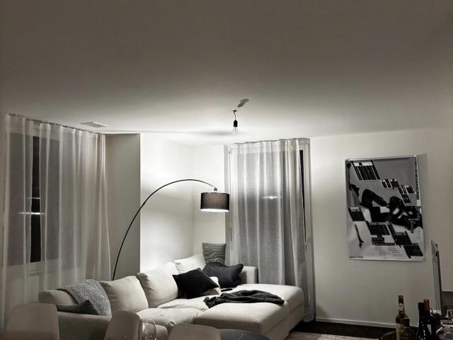 Zimmer mieten in Einigen, Zürich