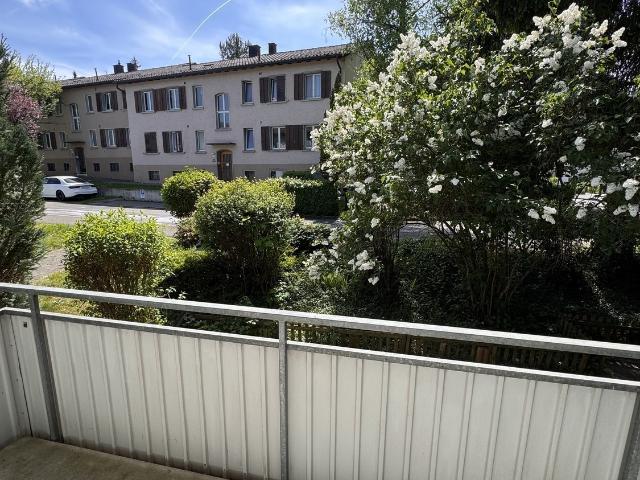 Zimmer mieten in Einigen, Zürich