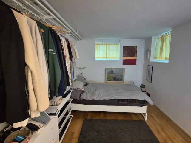 Zimmer mieten in Einigen, Zürich
