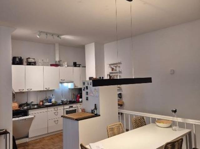 Zimmer mieten in Einigen, Zürich