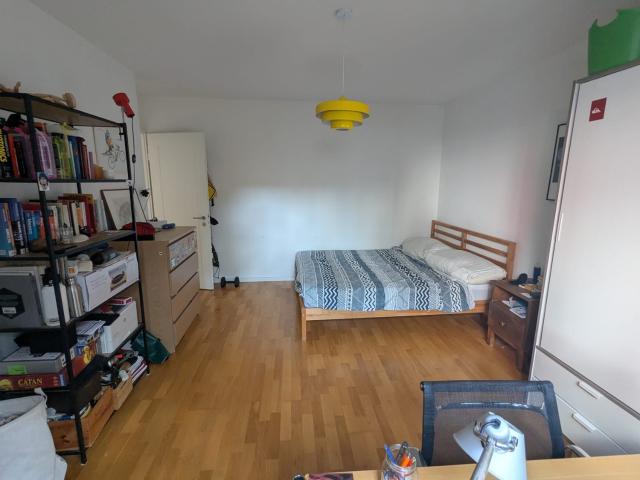 Zimmer mieten in Einigen, Zürich