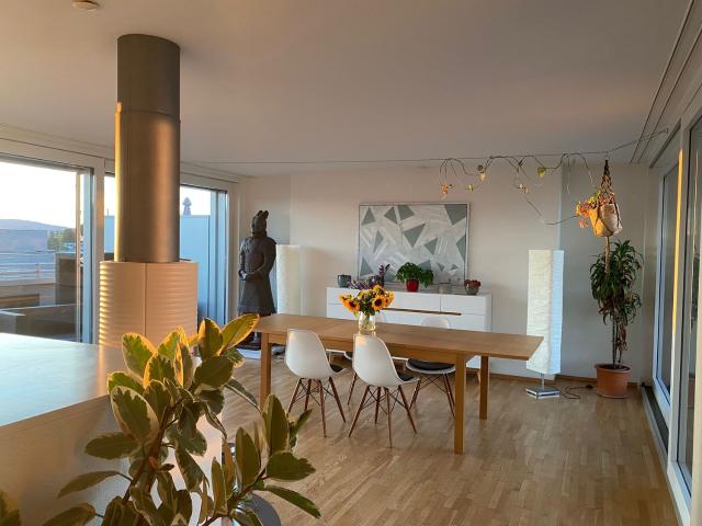 Zimmer mieten in Einigen, Zürich