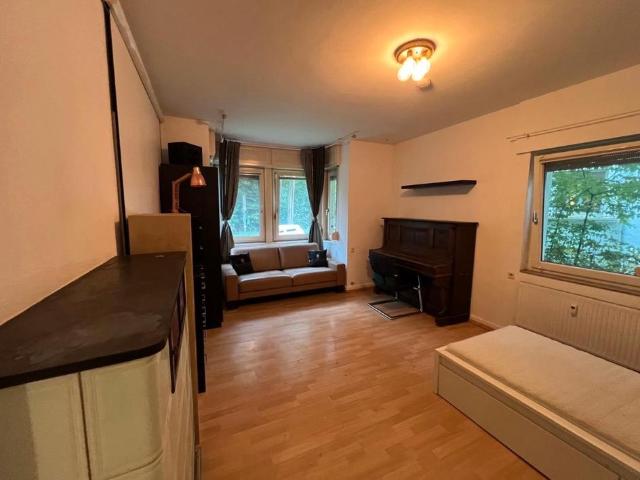 Wohnung mieten in Zuffenhausen-Hohenstein, Stuttgart