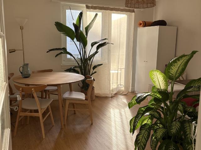 Zimmer mieten in Einigen, Zürich
