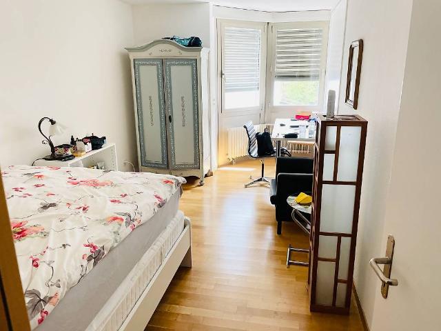 Zimmer mieten in Einigen, Zürich