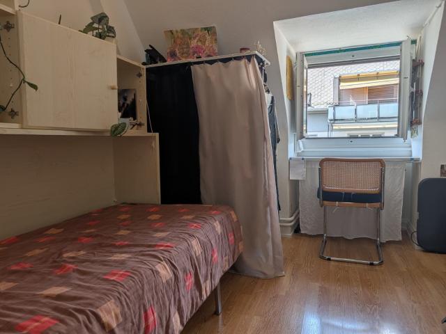 Zimmer mieten in Einigen, Zürich