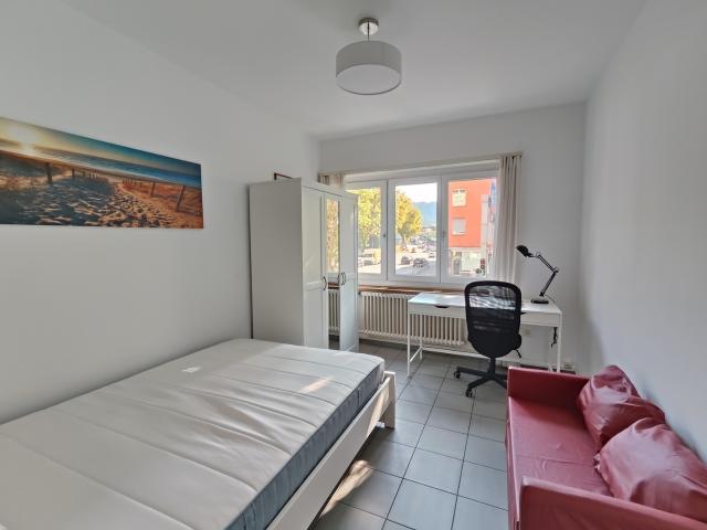 Zimmer mieten in Einigen, Zürich