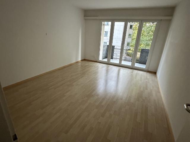 Zimmer mieten in Einigen, Zürich