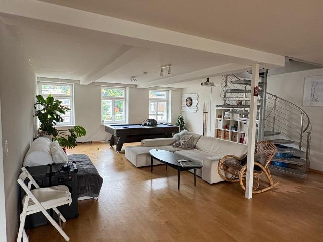 Zimmer mieten in Einigen, Zürich