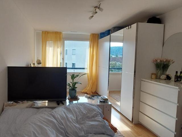 Zimmer mieten in Einigen, Zürich