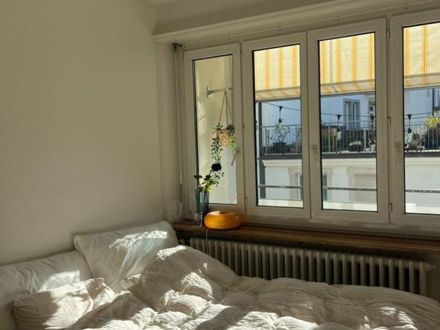 Zimmer mieten in Einigen, Zürich