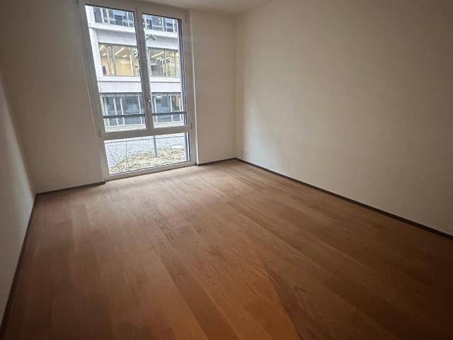 Zimmer mieten in Einigen, Zürich