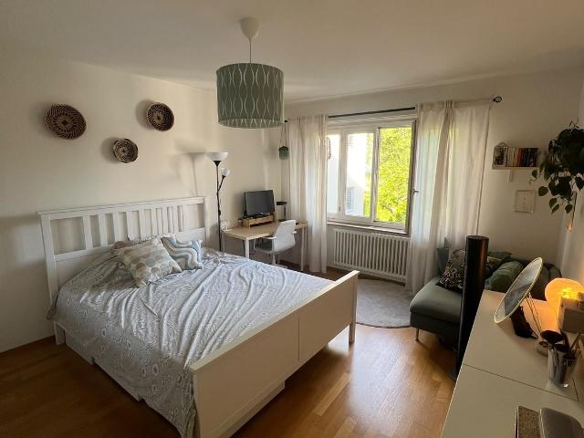 Zimmer mieten in Einigen, Zürich