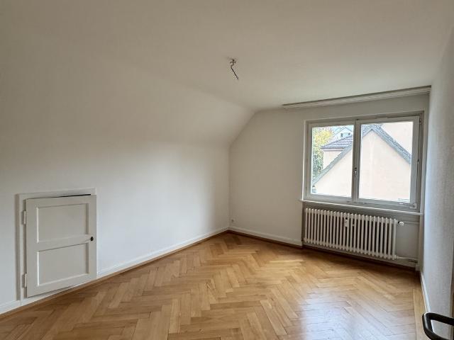 Zimmer mieten in Einigen, Zürich