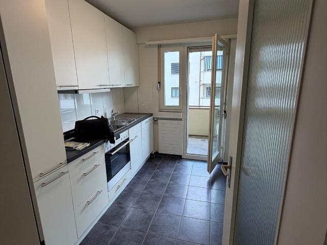 Zimmer mieten in Einigen, Zürich