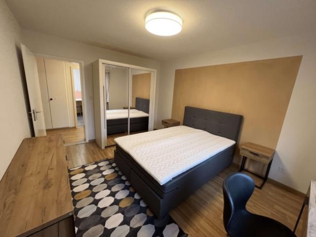 Zimmer mieten in Einigen, Zürich