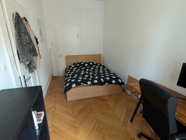 Zimmer mieten in Einigen, Zürich