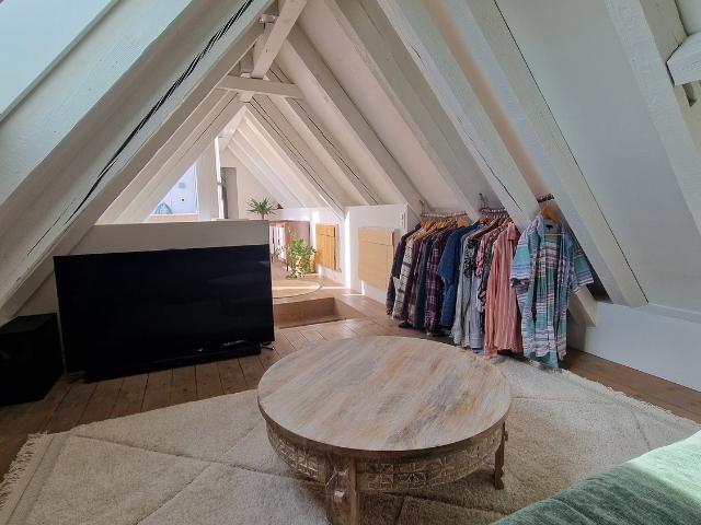 Zimmer mieten in Einigen, Zürich