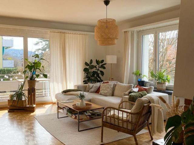 Zimmer mieten in Einigen, Zürich