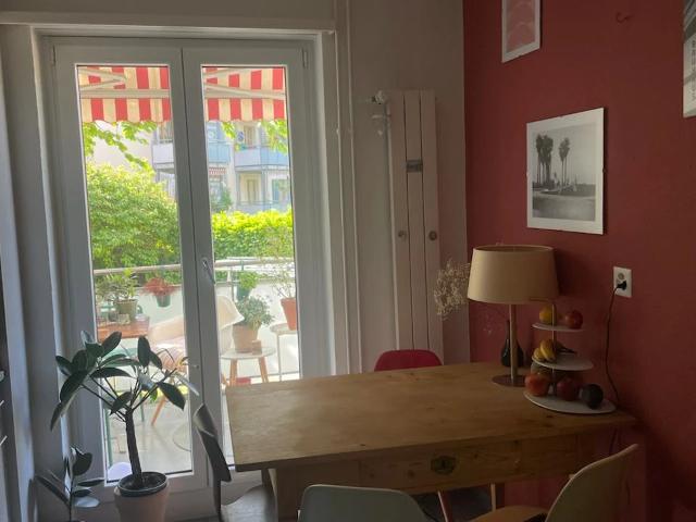 Zimmer mieten in Einigen, Zürich