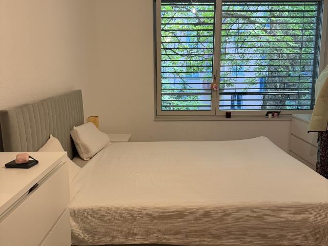 Zimmer mieten in Einigen, Zürich