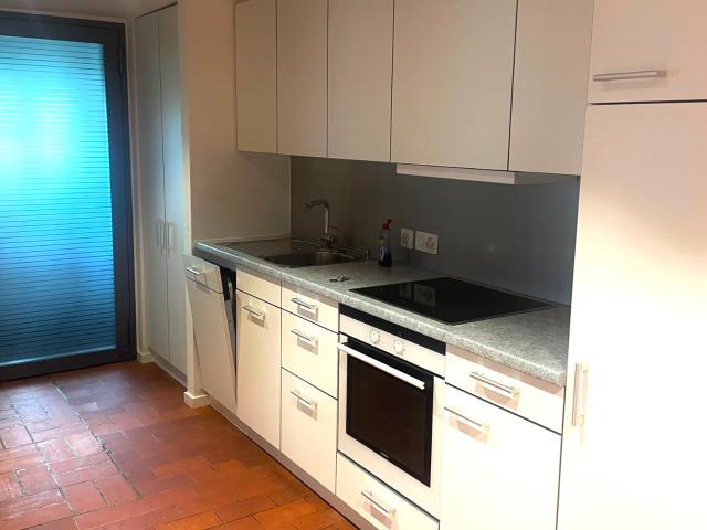Zimmer mieten in Einigen, Zürich