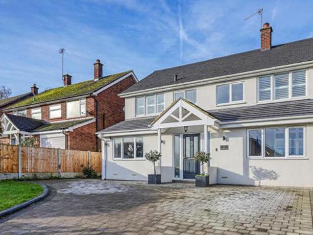 House for sale in Ingatestone and Fryerning, Navestock Side