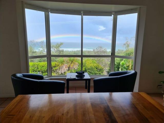 House for rent in Castaways Beach, Queensland