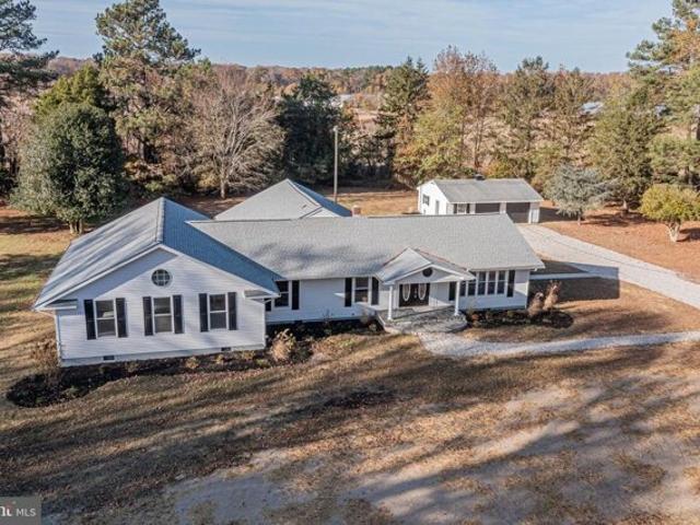 House for sale in Whaleyville