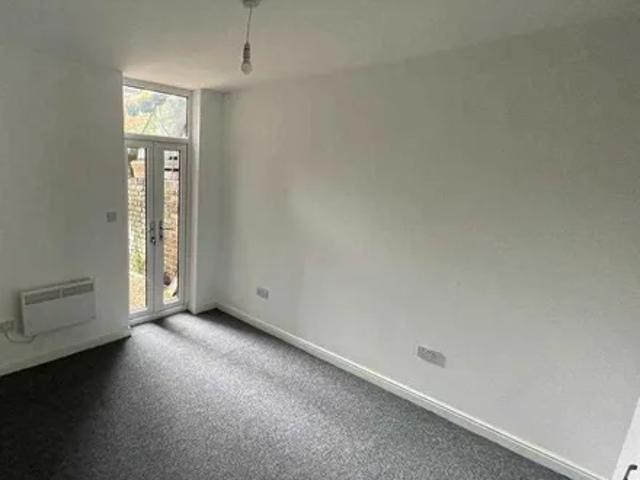 Apartment for rent in Calderstones