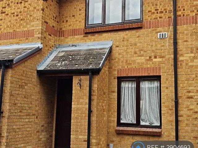 House for rent in Badgers Dene, Grays