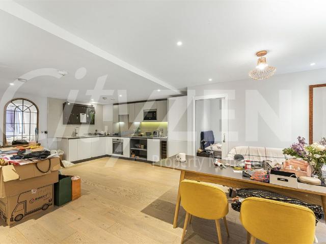 Apartment for rent in Hoxton, Greater London