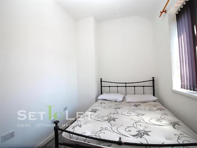 Apartment for rent in St Matthew's, Old Wharf