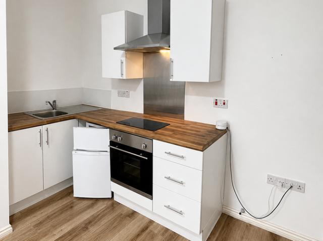 Studio for rent in St Matthew's, Old Wharf