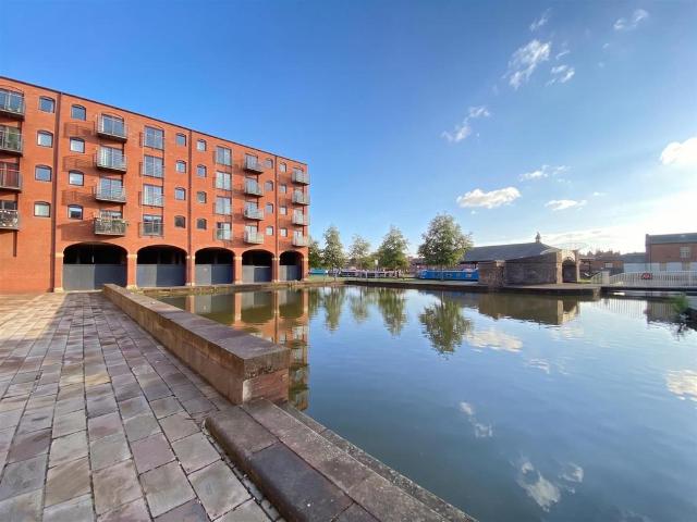 Apartment for rent in Northgate Village, Two Mills